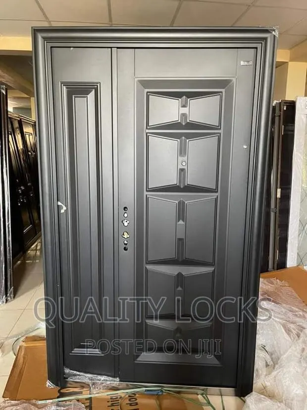 Original/Sed Quality Door One and Half · Photo 1