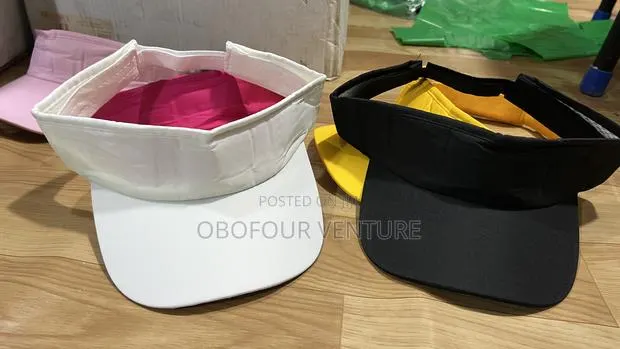 Quality and Affordable Golf Cap for Four Every Season · Photo 1