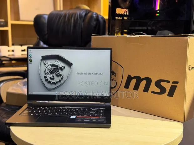 Laptop MSI 16GB Intel Core I7 SSD 512GB · Photo 1