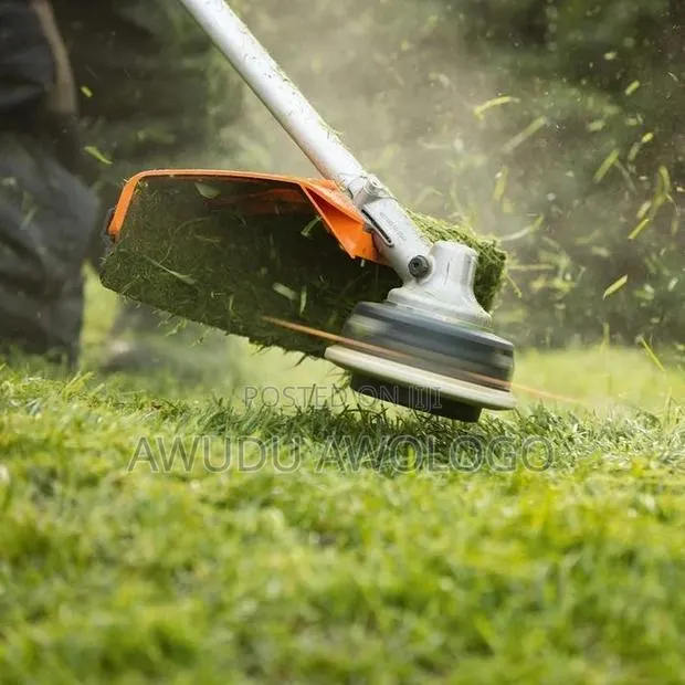 Chatted Touch Weeding Service ( Brush Cutter Machine) · Photo 1