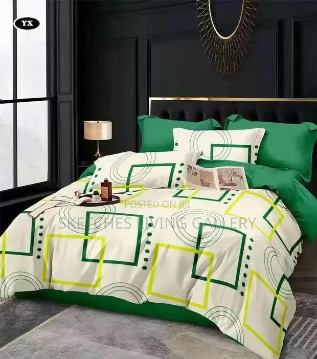 Deluxe Home Bedding Set - 1 Bedsheet 3 Pillow Cases · Photo 1