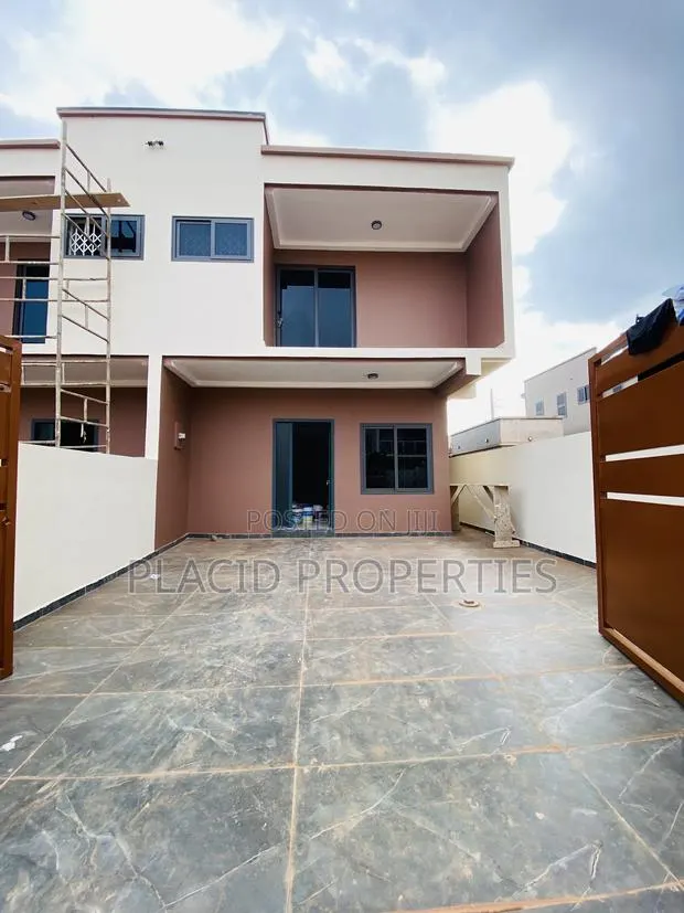 3bdrm House in Abokobi for sale · Photo 1
