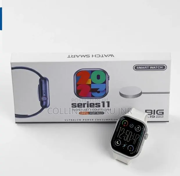 Smart Watch Series 11 Big Display Bluetooth Call Fitness Watch -Silver · Photo 1