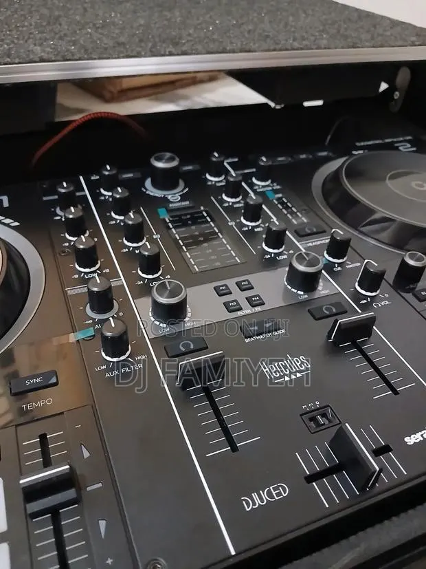 Hercules Impulse 500 Dj Controller · Photo 1