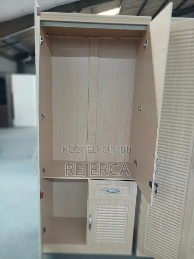 2 Door Quality Brand New Wardrobe · Photo 1