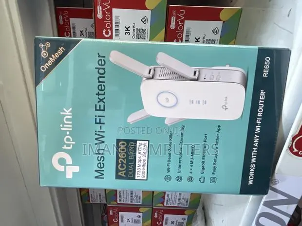 Mesh Wi-Fi Extender Re650 · Photo 1