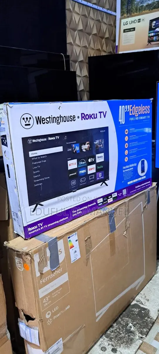 WESTINGHOUSE 40" Smart Full HD ROKU TV Wi-Fi Netflix YouTube Bluetooth · Photo 1