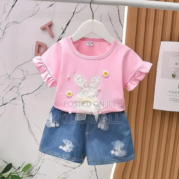 Kids Top With Jeans Shorts Girl · Photo 1