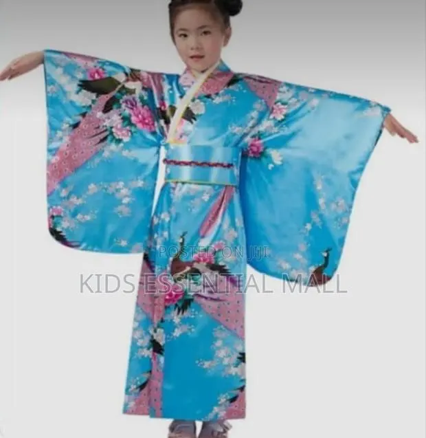 Japanese Traditional Dress for Kids · Photo 4