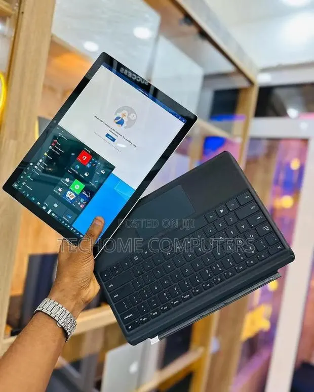 Laptop Microsoft Surface Pro 4 16GB Intel Core i7 SSD 512GB · Photo 1