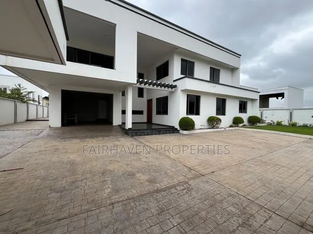 4bdrm Mansion in Airport Hills for rent · Photo 1