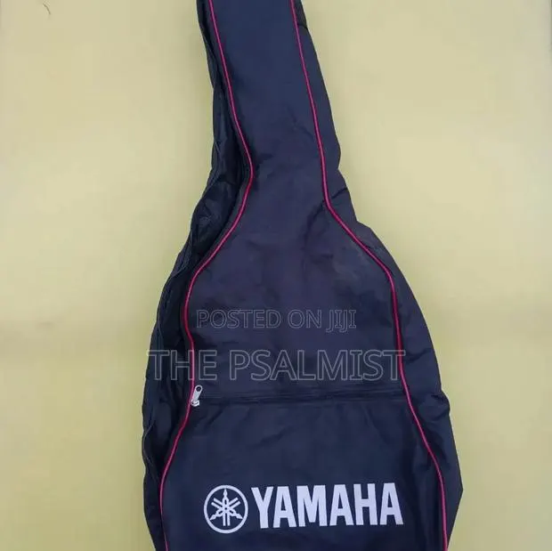 Yamaha Acoustic Guitar Bag · Photo 1