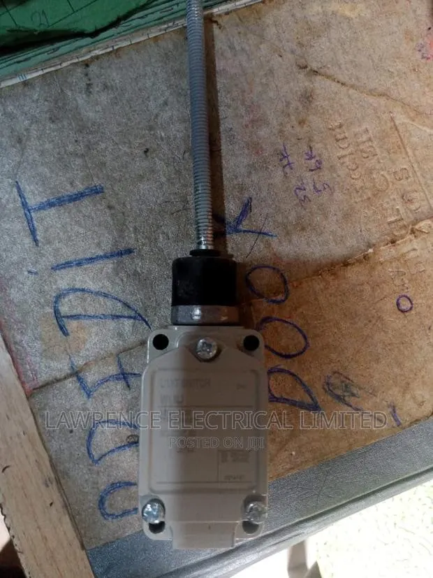 Limit Switch · Photo 1