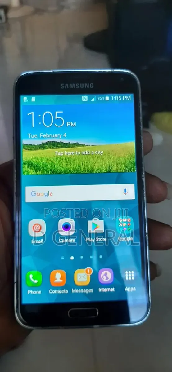 Samsung Galaxy S5 16 GB Black · Photo 1