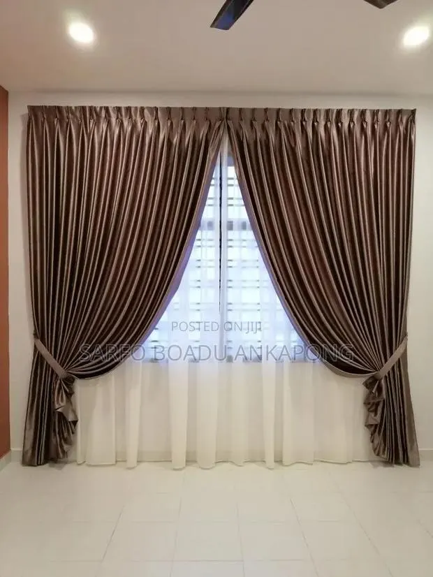 Brown Coloured Curtains Loyalty Decor · Photo 1