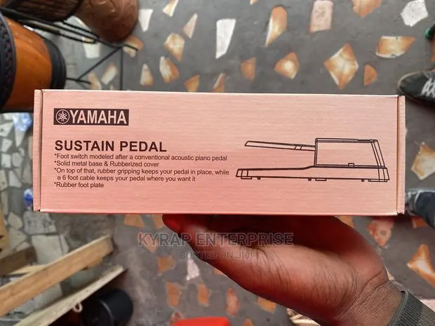 Yamaha Sustain Pedal · Photo 1