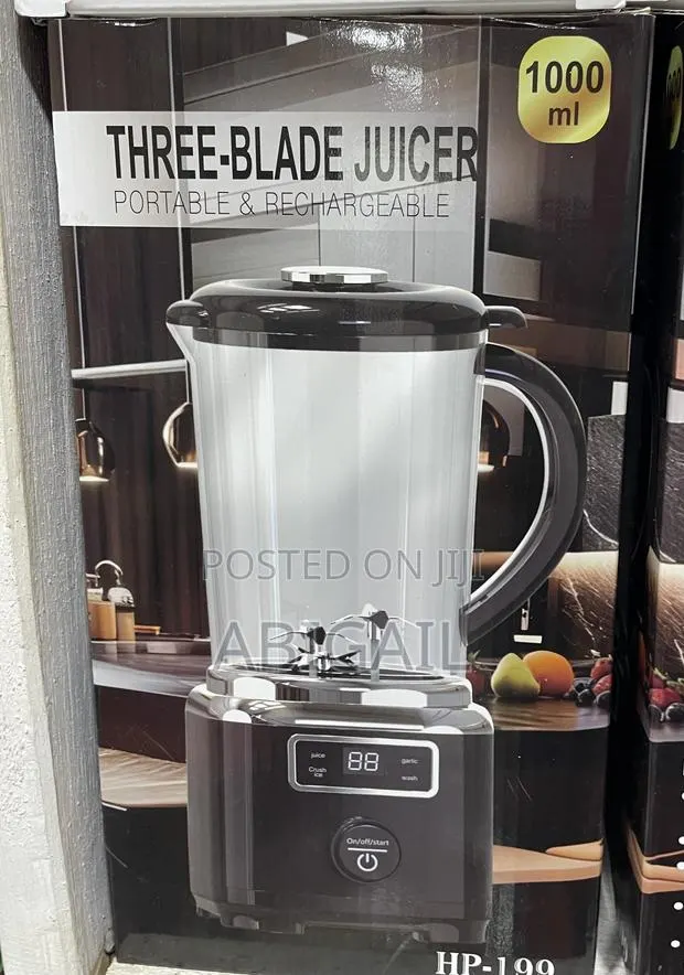 3blade Portable Rechargeable Blender · Photo 1