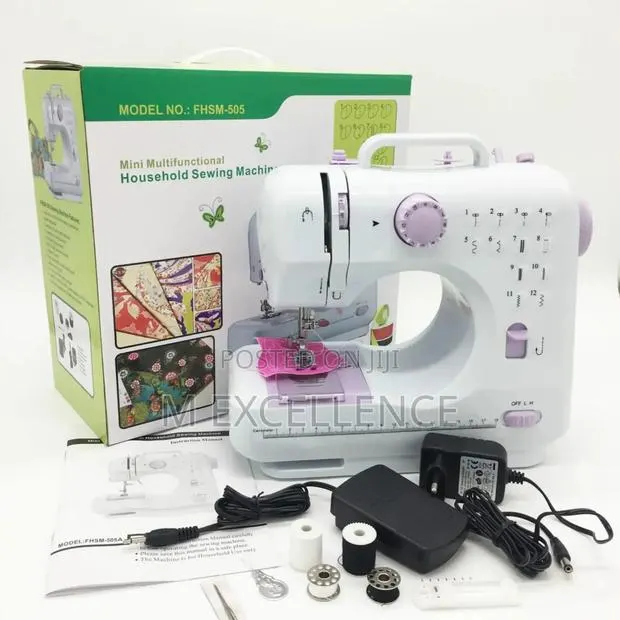 12 Stitches Multifunctional Sewing Machine · Photo 1