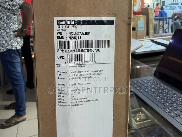 New Laptop Acer Swift 16 AI 16GB Intel Core Ultra 7 SSD 1T · Photo 1