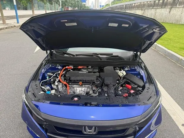 Honda Accord Sport (2.0L 4cyl Turbo 6M) 2019 Blue · Photo 8