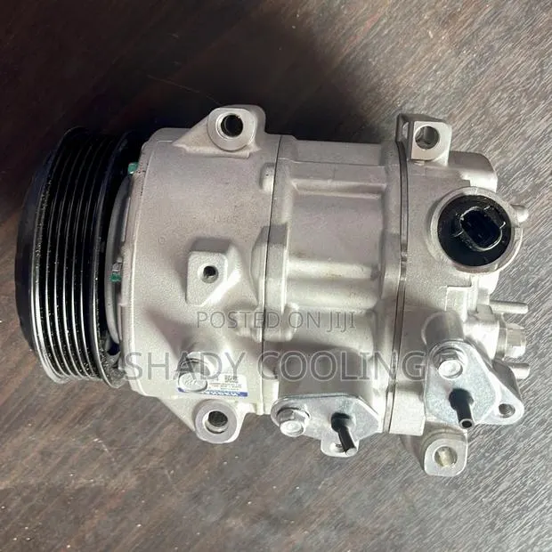 Toyota Rav4 AC Compressor Back Sensor · Photo 1