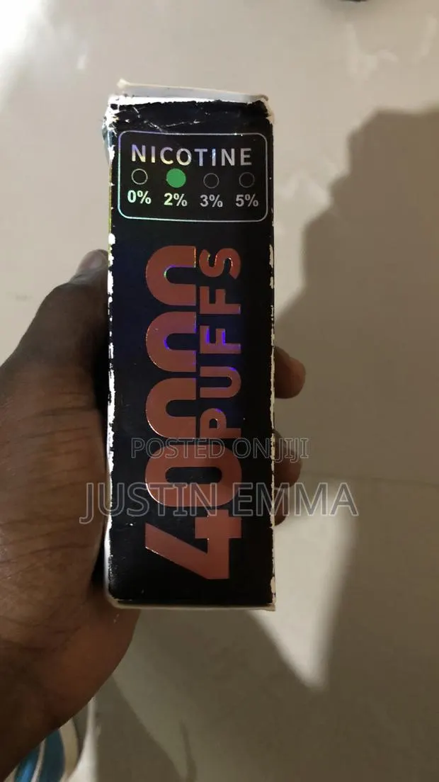 40000 Puffs Vape Okso Strawberry Punch · Photo 1
