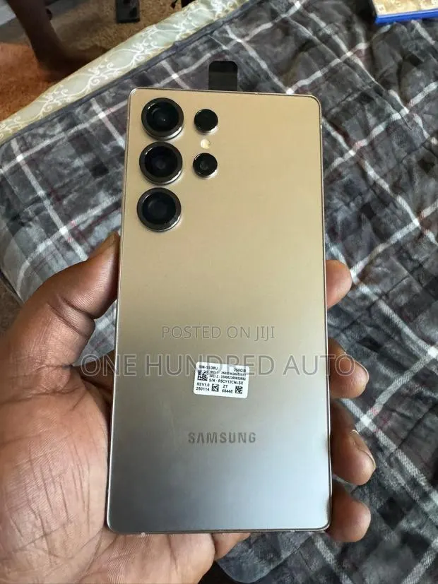 Samsung Galaxy S25 Ultra 256 GB Bronze · Photo 1