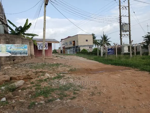 Plot of Land for Sale at Tech Ayeduase · Photo 1