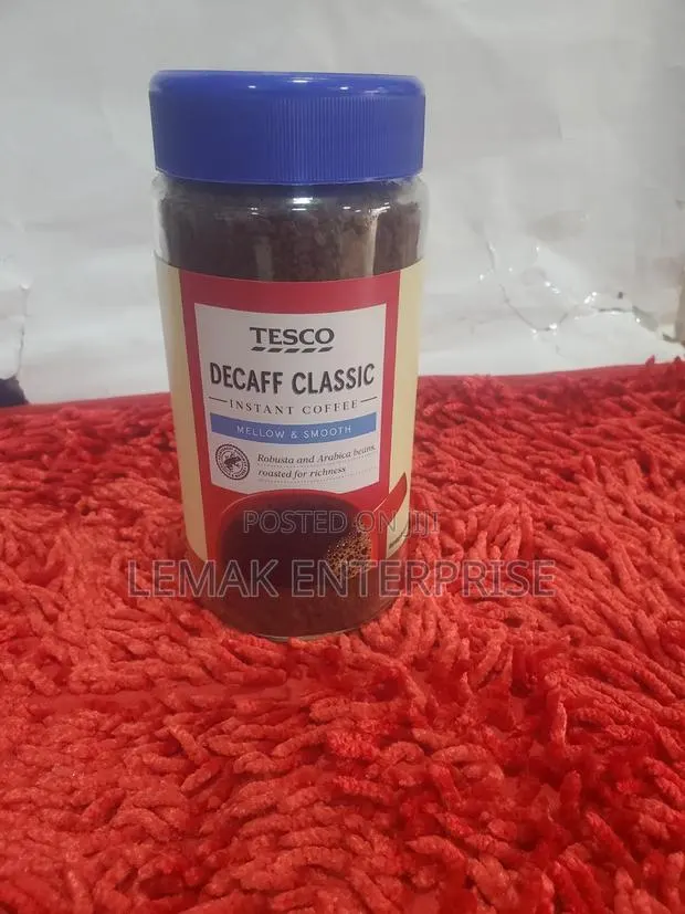 Tesco Decaff Classic Instant Coffee · Photo 1