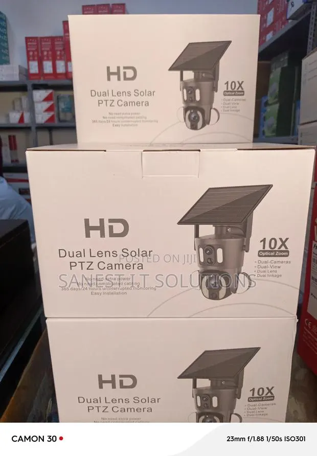 Dual Lens Solar PTZ Camera · Photo 1