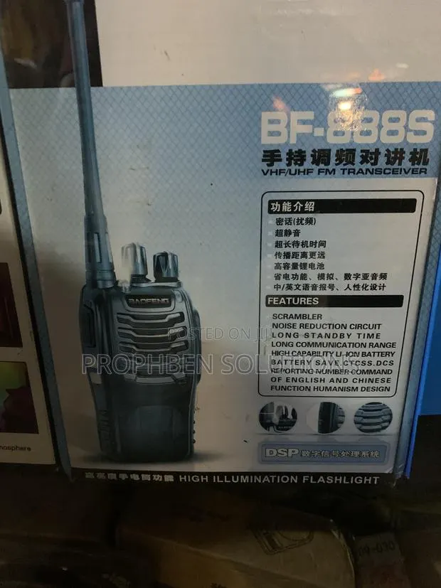 Boafeng BF-888S 16-Channel Portable Radio Transceiver · Photo 1