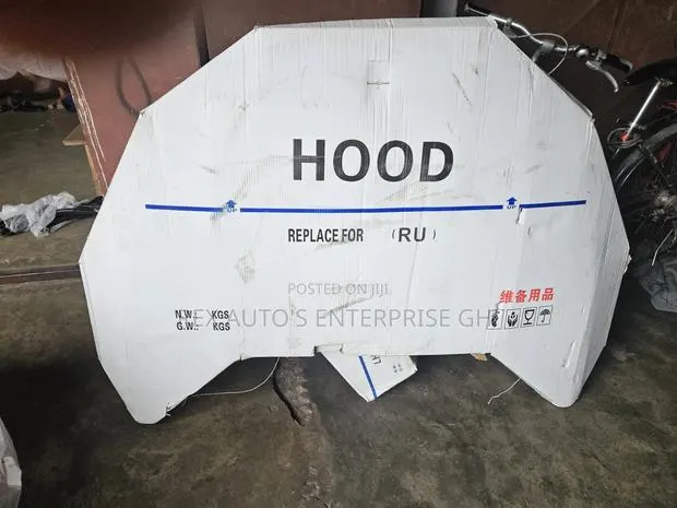 HRV2016, 2017,2018 Bonnet · Photo 1