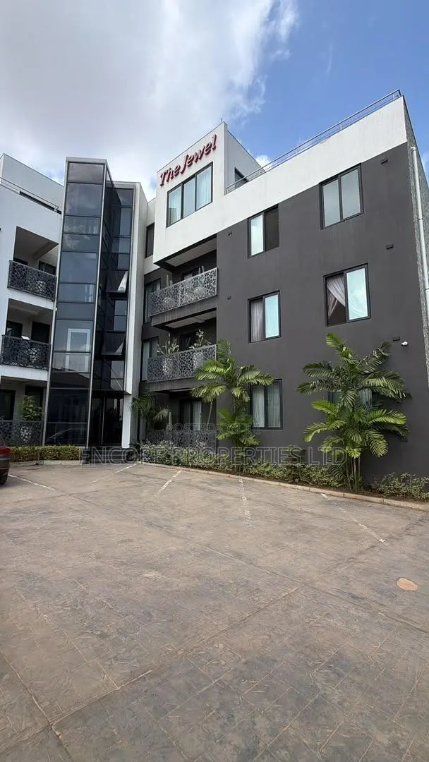 Furnished 3bdrm Apartment in Airport Residential Area for rent · Photo 1