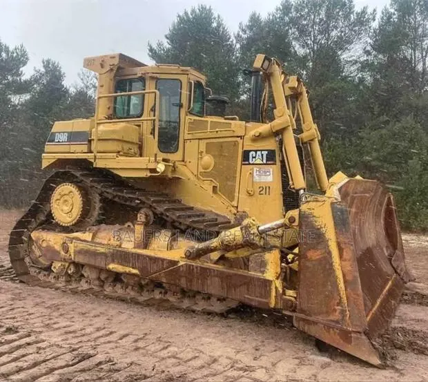 Dozer Caterpillar D9r · Photo 1