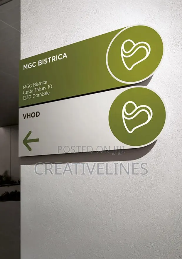 Direction Signage · Photo 1