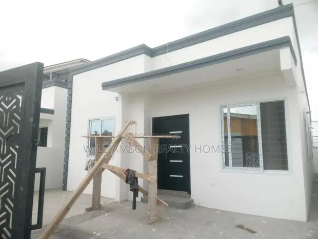 3bdrm House in Baatsonaa Area, for sale · Photo 1