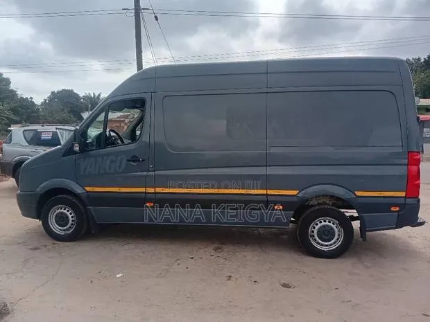Hiring Van for Relocation · Photo 1