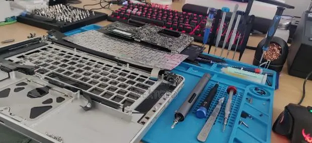 Macbook Service · Photo 1