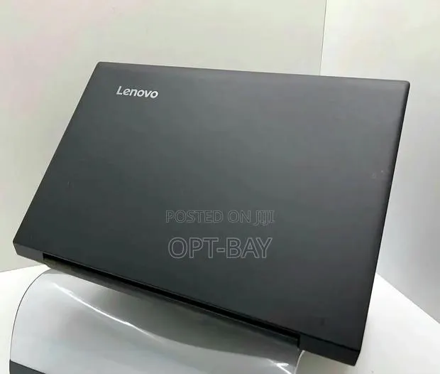 Laptop Lenovo IdeaPad 100 8GB Intel Core i5 HDD+SSD 500GB · Photo 1