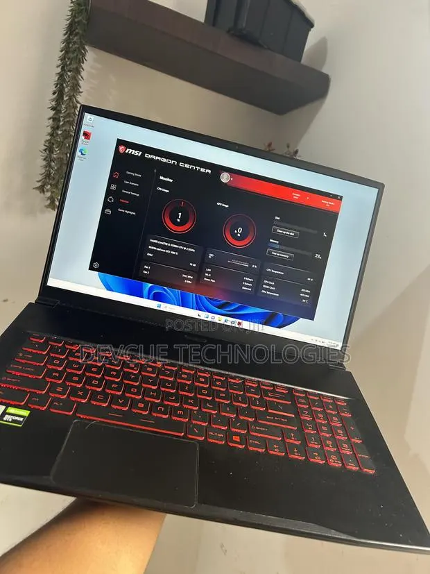 Laptop MSI GF75 Thin 16GB Intel Core i5 SSD 512GB · Photo 1