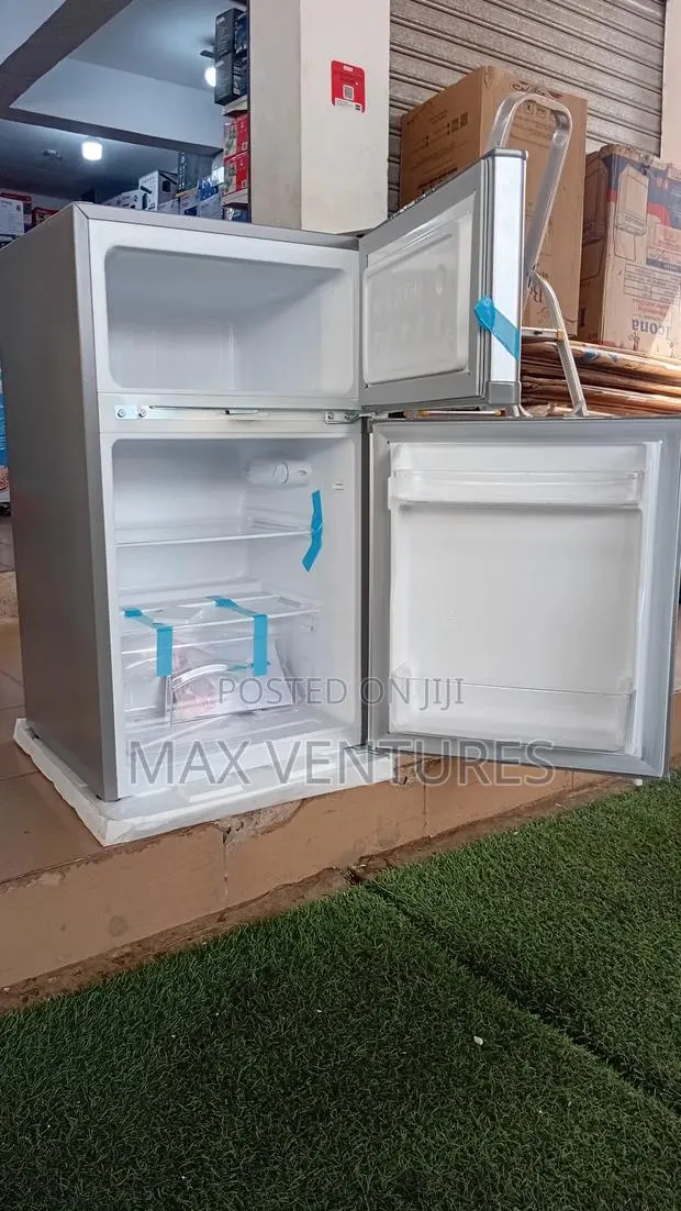 Roch Rfr110d_b 85l – Very Neat Mini Fridge 85l · Photo 1