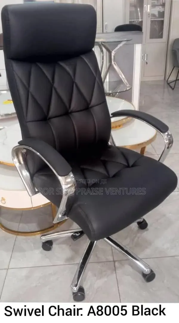Office Leather Chair · Photo 1