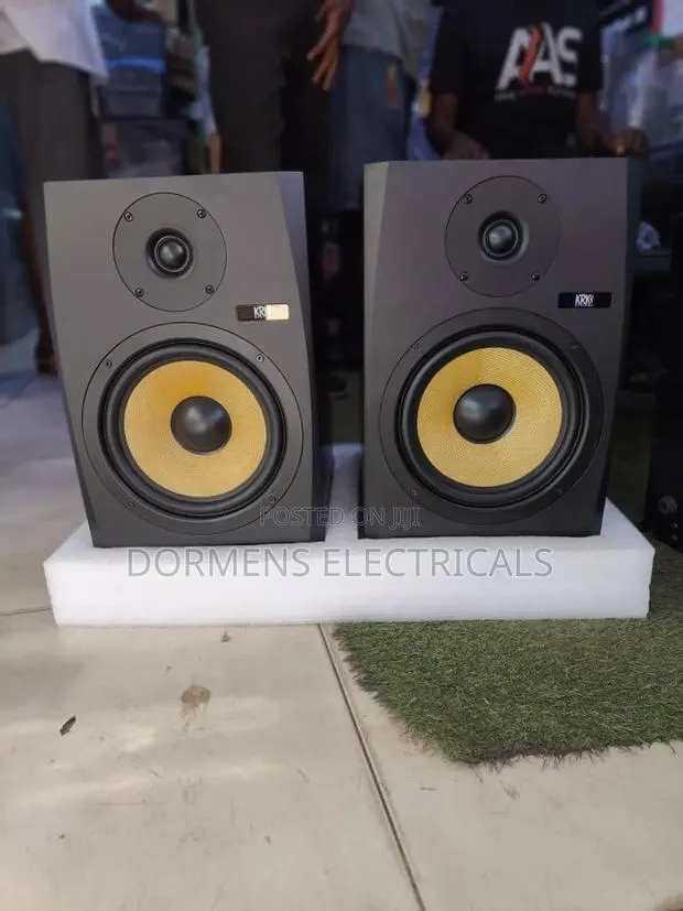 KRK 8-Inches Studio Mornitor · Photo 1
