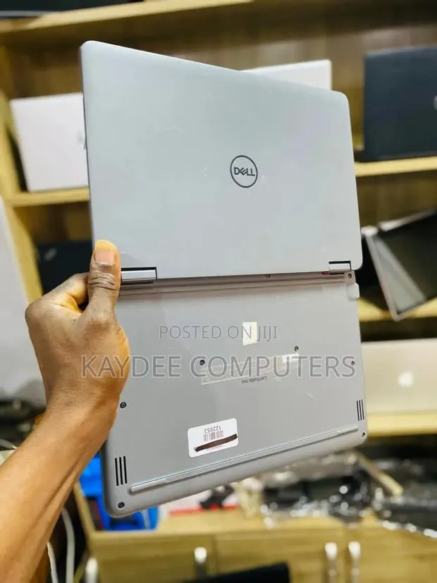 Laptop Dell Latitude 3120 8GB Intel Pentium SSD 128GB · Photo 1