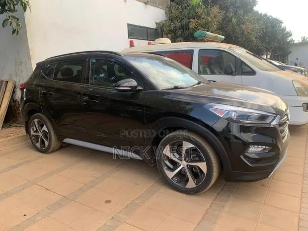 Hyundai Tucson Limited AWD 2018 Black · Photo 1