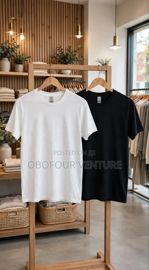 Original GILDAN Plain Tees - White Black -100%Cotton• SoftComfotable · Photo 1