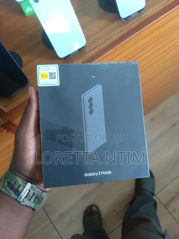 New Samsung Galaxy Z Fold6 256 GB Black