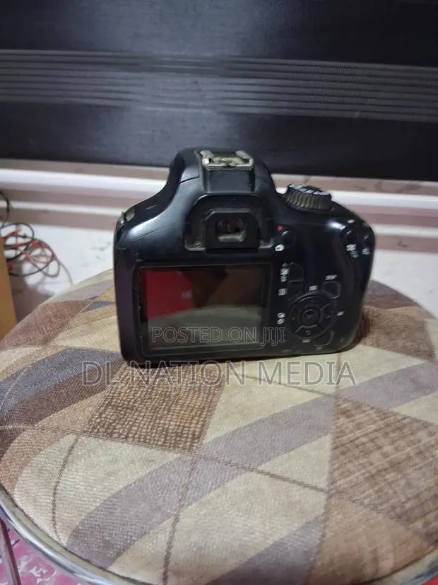 Affordable Canon 4000D DSLR Photo Video Camera · Photo 1