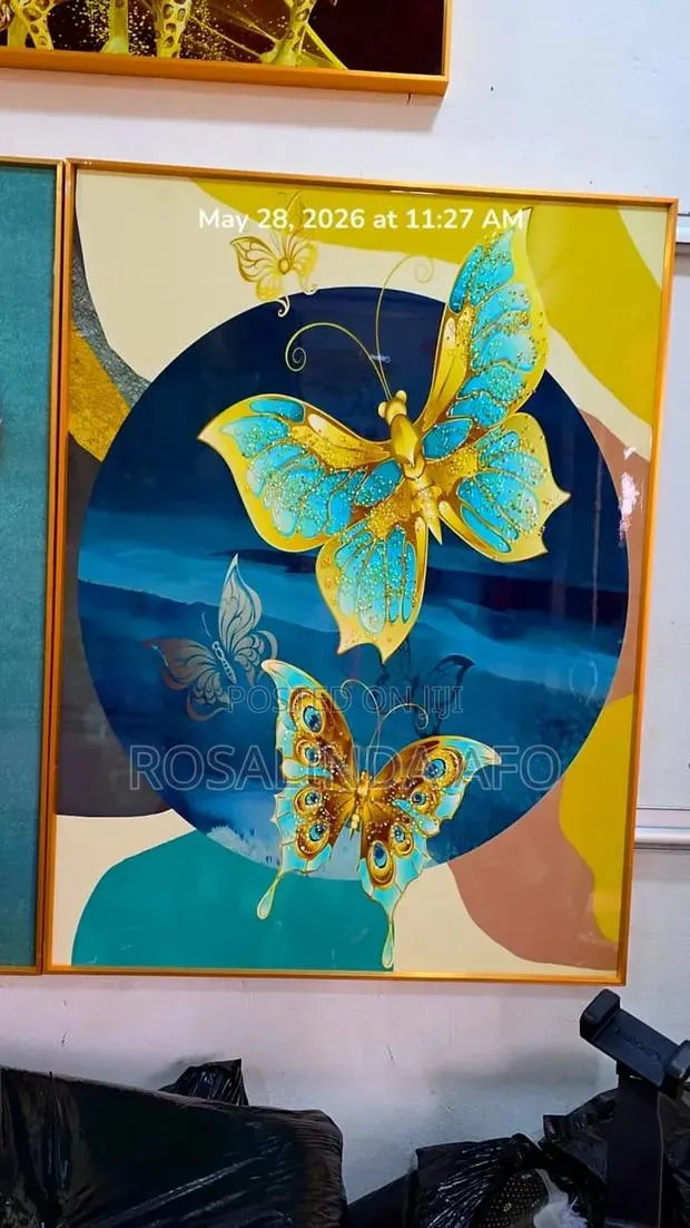 Crystal Wall Painting · Photo 1