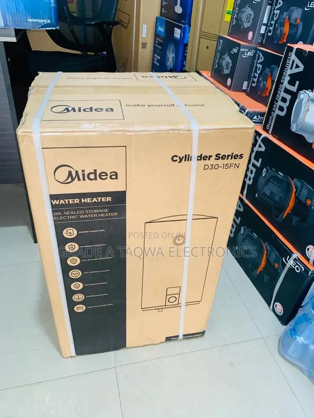 1500w Media 30-Litre Water Heater · Photo 1